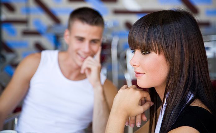 16 признаков как понять нравишься ли ты парню