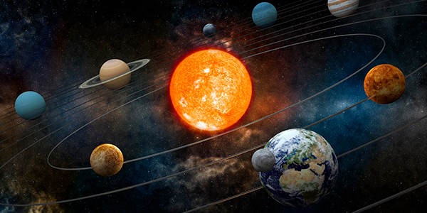 10. Как называется спутник планеты Юпитер, на котором есть жидкость и лед?